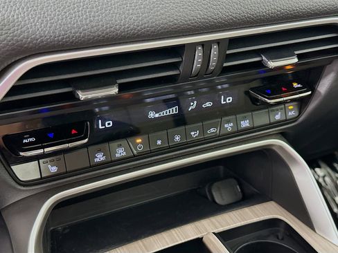 Certified 2024 MAZDA CX-90 Plug-In Hybrid w/ Preferred AWD/4WD image 16