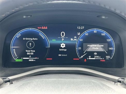 Used 2025 Toyota Camry XLE image 30