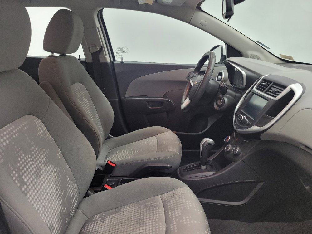 Used 2017 Chevrolet Sonic LT FWD image 21