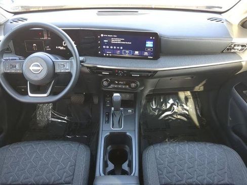 Certified 2026 Nissan Kicks SV FWD image 15