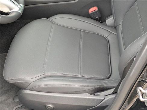 New 2026 Mercedes-Benz C 300 Sedan image 4