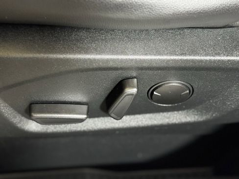 Used 2021 Ford Edge ST-Line image 14