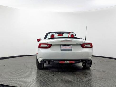 Used 2018 FIAT 124 Spider Lusso image 6