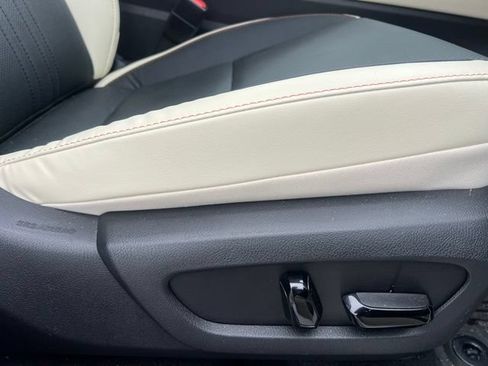 Used 2024 Lexus NX 350 AWD image 12