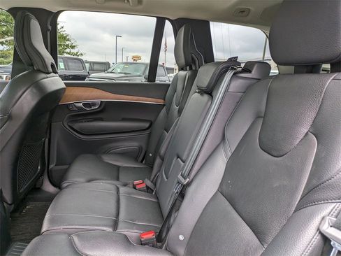 Certified 2023 Volvo XC90 T8 Plus w/ Protection Package Premier image 13