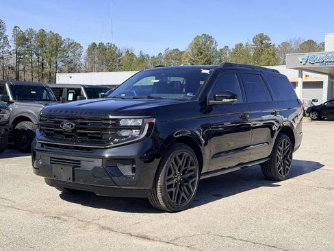 New 2026 Ford Expedition Platinum w/ Stealth Performance Package image 22