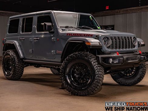 Used 2025 Jeep Wrangler Unlimited Rubicon image 1