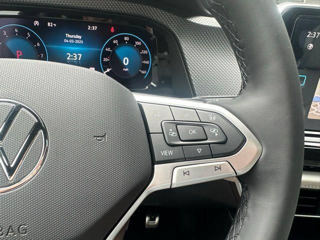 New 2025 Volkswagen Atlas Cross Sport SEL Premium R-Line AWD/4WD image 18