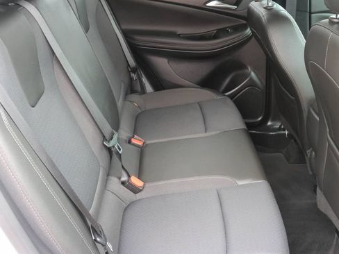 Used 2025 Buick Encore GX Preferred AWD/4WD image 16
