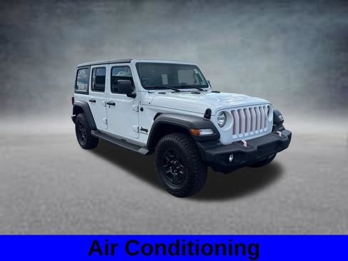 Used 2023 Jeep Wrangler Unlimited Sport AWD/4WD image 4