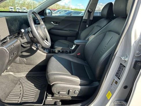 Used 2024 Hyundai Kona Limited AWD/4WD image 14