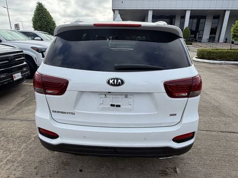Used 2019 Kia Sorento FWD w/ LX Convenience Package image 6
