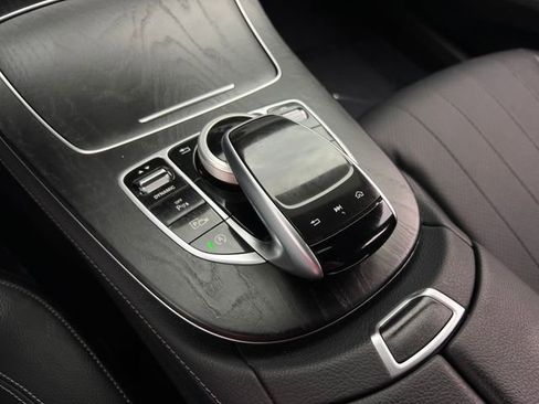 Used 2018 Mercedes-Benz E 300 E 300 image 29