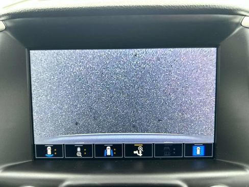 Used 2022 GMC Terrain SLT w/ Infotainment Package II AWD/4WD image 30