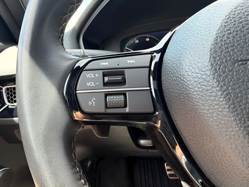 Used 2025 Honda Civic Sport Touring image 12