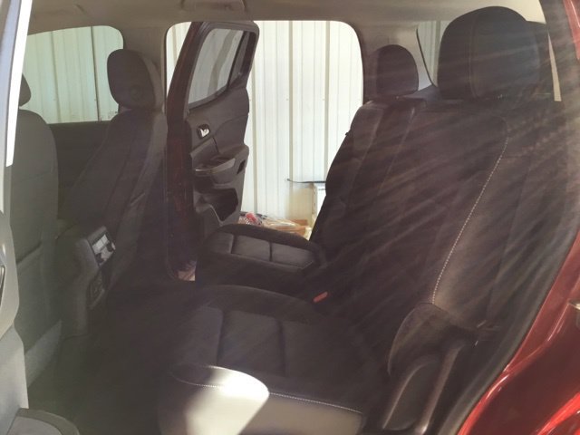 Used 2022 GMC Acadia SLT w/ Elevation Edition AWD/4WD image 33