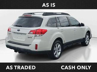 Used 2014 Subaru Outback 2.5i Limited w/ Moonroof Package AWD/4WD video 3