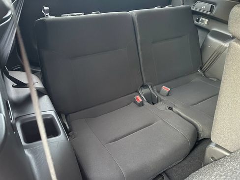 Used 2022 Mitsubishi Outlander ES AWD/4WD image 28