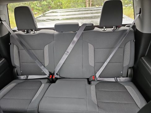 Used 2020 Chevrolet Silverado 1500 RST w/ Bed Protection Package AWD/4WD image 18