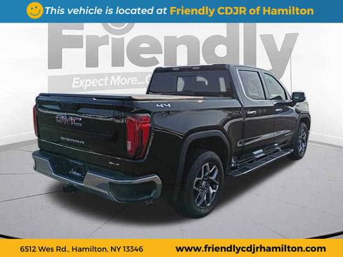Used 2025 GMC Sierra 1500 SLT w/ SLT Premium Package image 5