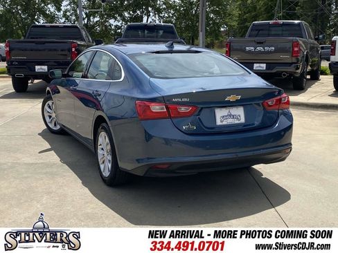 Used 2025 Chevrolet Malibu LT FWD image 40