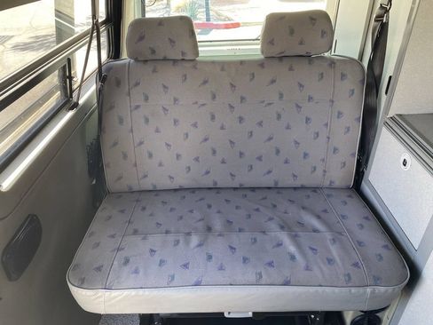 Used 1997 Volkswagen Eurovan Camper FWD image 18