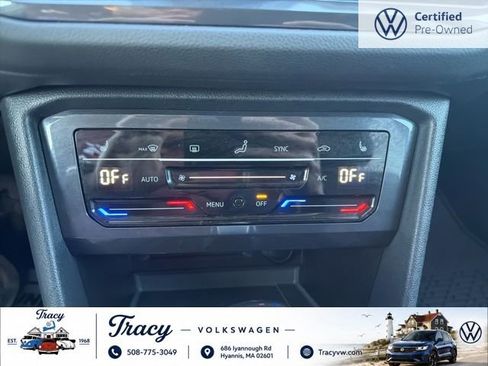 Certified 2023 Volkswagen Tiguan SE w/ Panoramic Sunroof Package AWD/4WD image 14