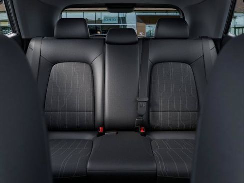 New 2026 Hyundai Venue SE FWD image 12