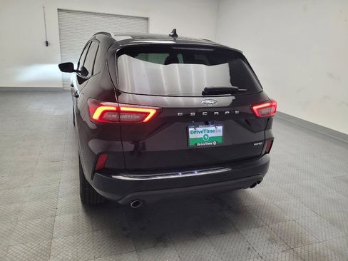 Used 2024 Ford Escape ST-Line image 6