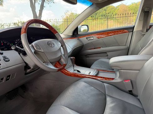 Used 2007 Toyota Avalon Limited FWD image 11