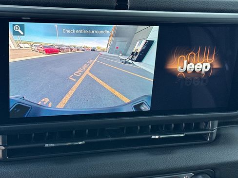 New 2026 Jeep Gladiator Willys AWD/4WD image 22