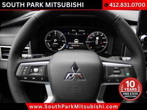 New 2025 Mitsubishi Outlander SEL Black Edition image 17