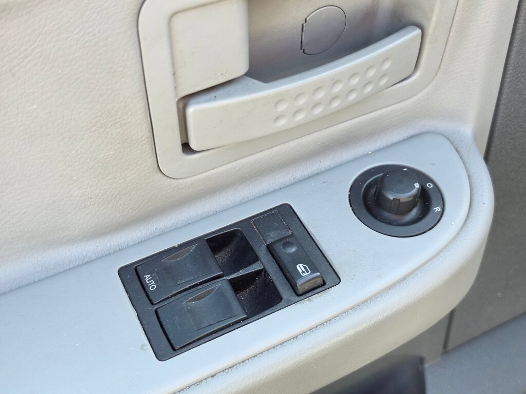 Used 2005 Dodge Dakota SLT RWD image 21