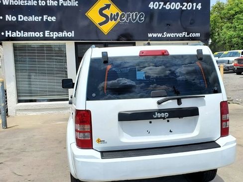 Used 2012 Jeep Liberty Sport RWD image 13