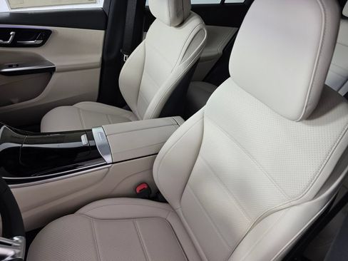 New 2026 Mercedes-Benz GLC 300 4MATIC image 8