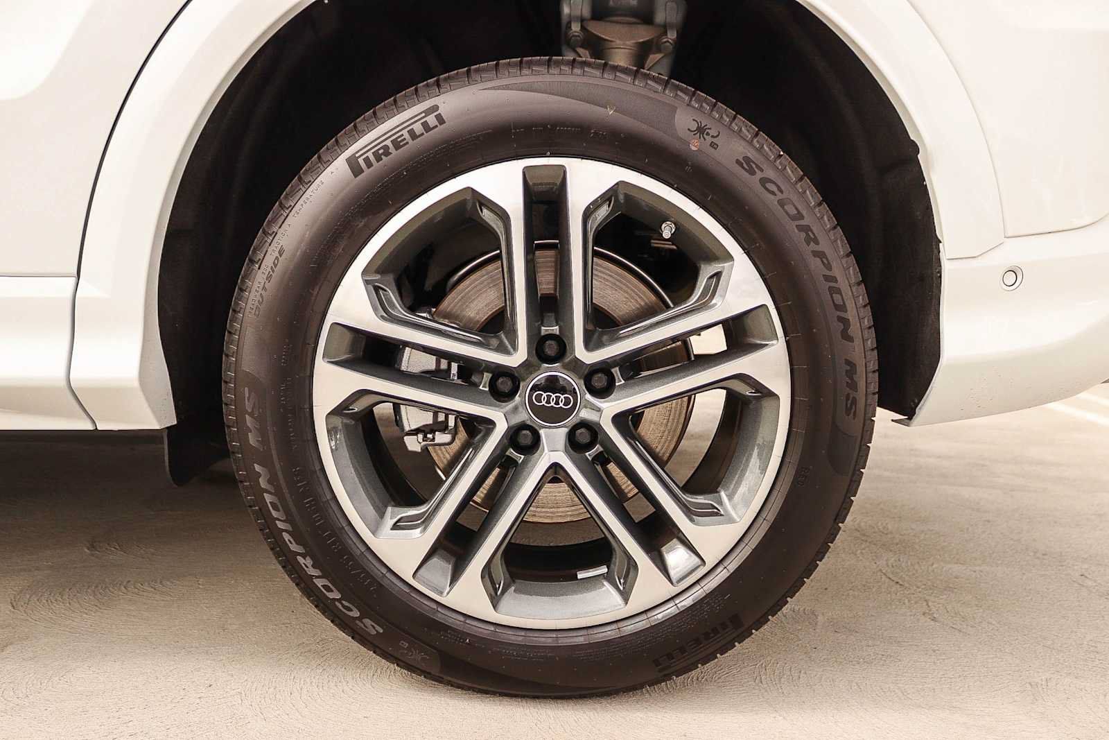 New 2026 Audi Q5 Premium AWD/4WD image 13