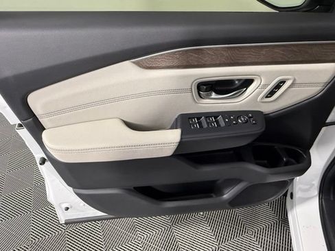 Used 2026 Honda Pilot Elite image 14