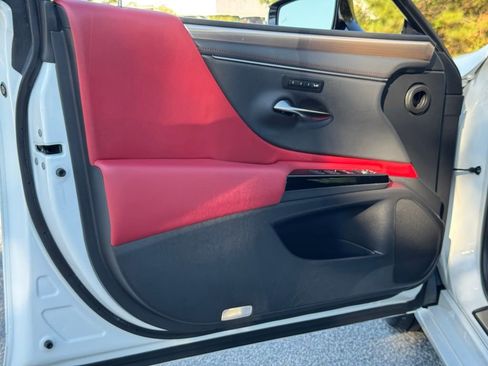 Certified 2023 Lexus ES 350 F Sport image 22