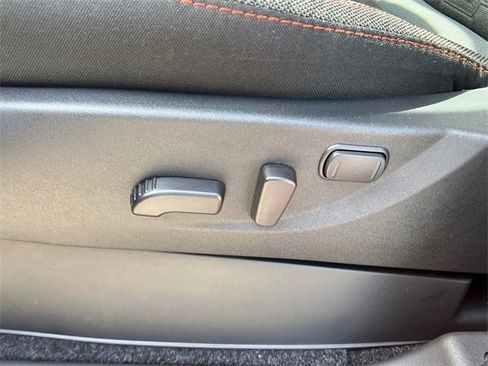 New 2025 Nissan Frontier PRO-4X w/ Pro Convenience Package image 10