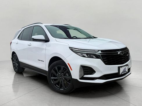 Used 2023 Chevrolet Equinox RS image 1