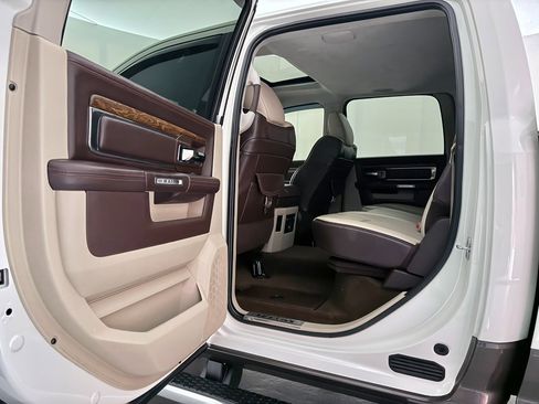 Used 2018 RAM 2500 Longhorn w/ Longhorn Southfork Package image 23