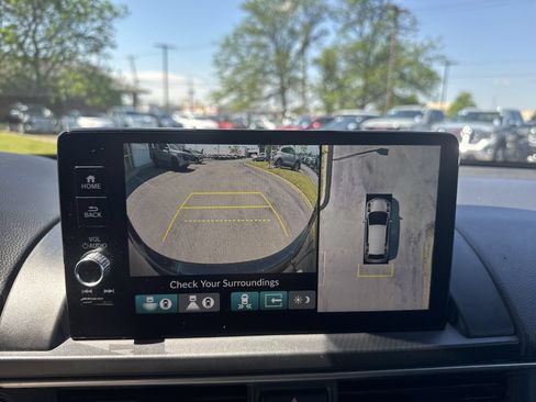 Used 2025 Honda Pilot Black Edition image 15