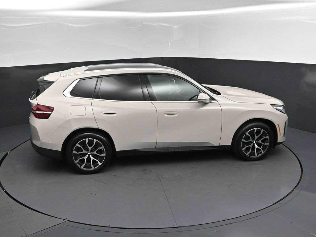 Used 2025 BMW X3 xDrive30i w/ Premium Package AWD/4WD image 35