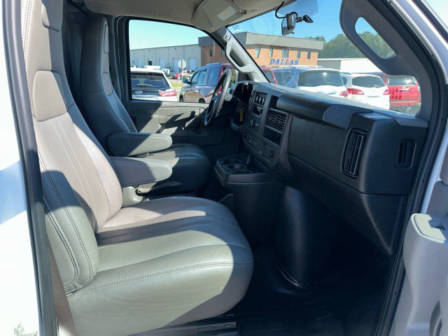 Used 2025 Chevrolet Express 2500 w/ Driver Convenience Package RWD image 26
