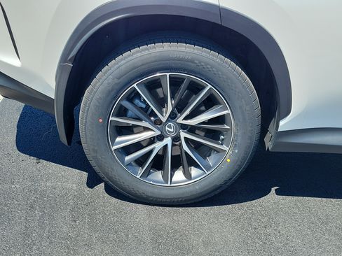 Used 2023 Lexus NX 350 AWD image 6