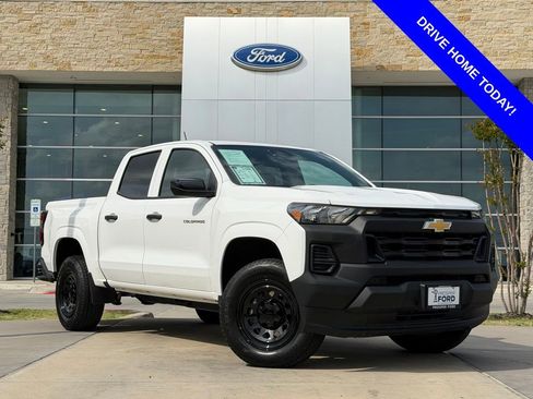 Used 2024 Chevrolet Colorado W/T w/ Safety Package image 1