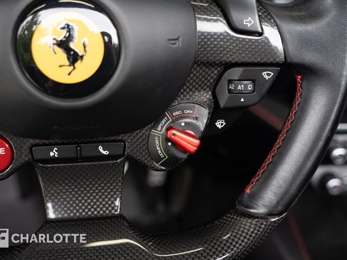Used 2020 Ferrari Portofino RWD image 24