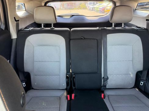 Used 2018 GMC Terrain SLE image 16