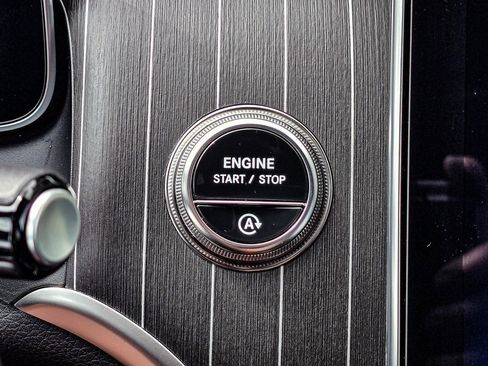 New 2026 Mercedes-Benz GLC 300 4MATIC image 19