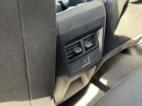 Certified 2024 Chevrolet Colorado LT w/ LT Convenience Package II image 14